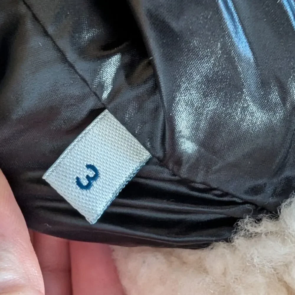 Moncler frene down